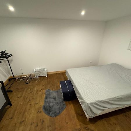 Charmant Grand Appartement Serdinya ภายนอก รูปภาพ
